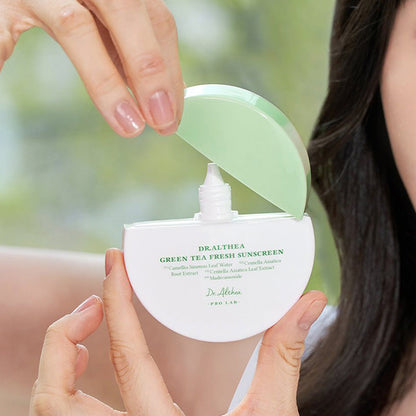 Dr. Althea Green Tea Fresh Sunscreen – Soin solaire au thé vert 50 ml