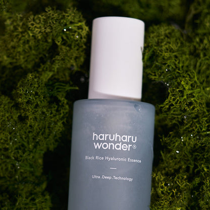 Haruharu Wonder Black Rice Hyaluronic Essence – Black Rice hydrating essence 50 ml